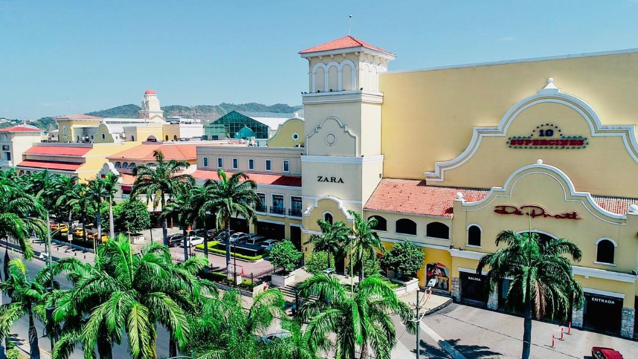 Mega Suite Junto Al San Marino Shopping Гуаякуил Екстериор снимка